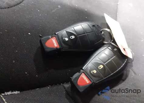 2016 Jeep Cherokee Latitude z USA, uszkodzony, nr VIN 1C4PJLCB5GW303535